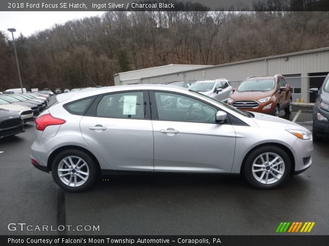 2018 Ford Focus SE Hatch in Ingot Silver