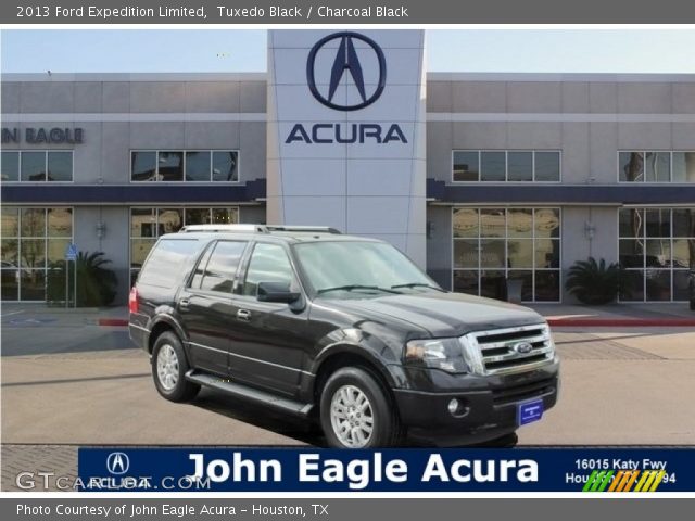 2013 Ford Expedition Limited in Tuxedo Black