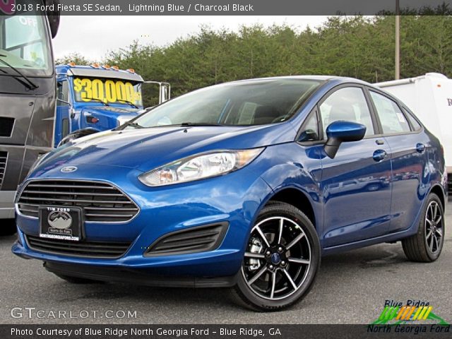 2018 Ford Fiesta SE Sedan in Lightning Blue