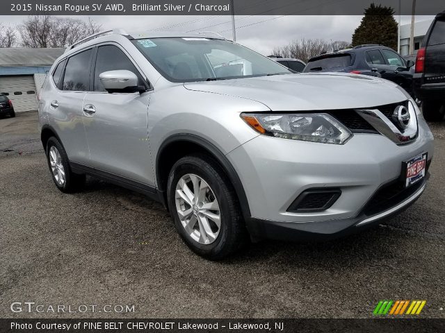 2015 Nissan Rogue SV AWD in Brilliant Silver