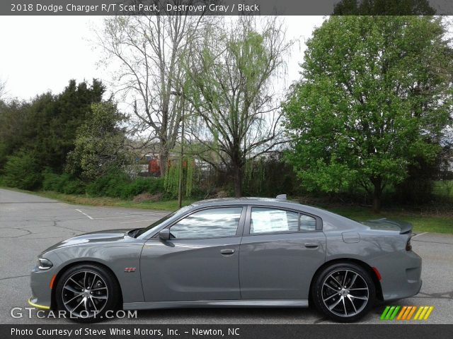 2018 Dodge Charger R/T Scat Pack in Destroyer Gray