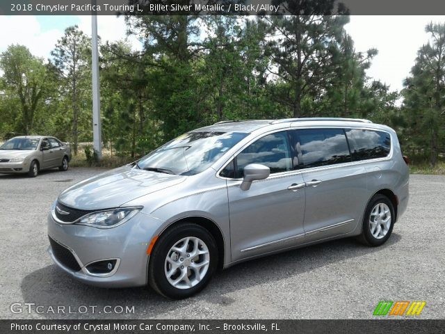 2018 Chrysler Pacifica Touring L in Billet Silver Metallic