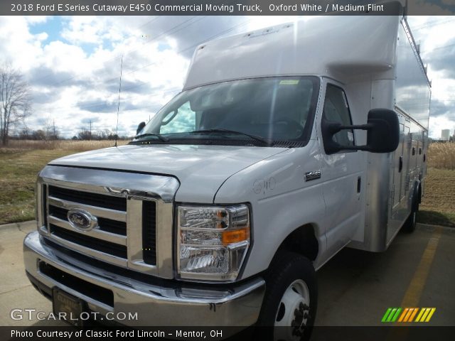 2018 Ford E Series Cutaway E450 Commercial Moving Truck in Oxford White