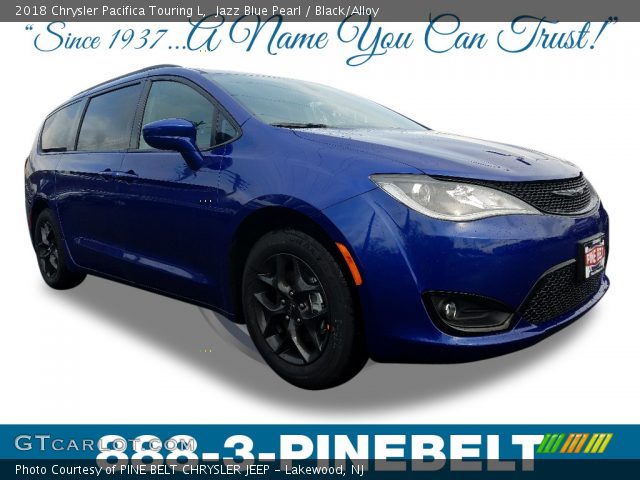 2018 Chrysler Pacifica Touring L in Jazz Blue Pearl