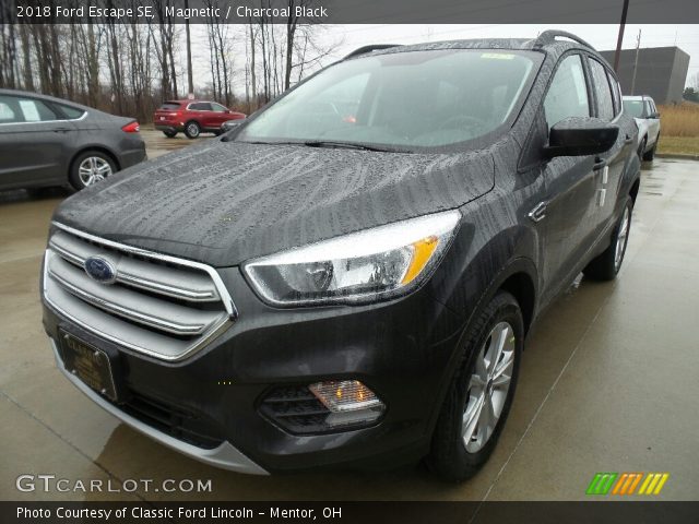 2018 Ford Escape SE in Magnetic