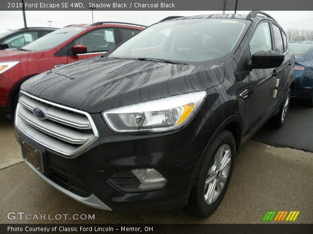 2018 Ford Escape SE 4WD in Shadow Black