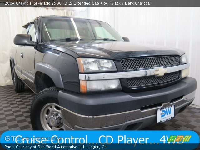 2004 Chevrolet Silverado 2500HD LS Extended Cab 4x4 in Black