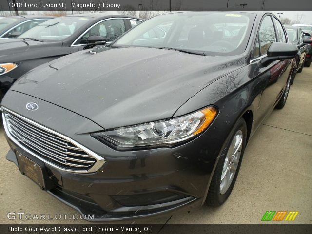 2018 Ford Fusion SE in Magnetic