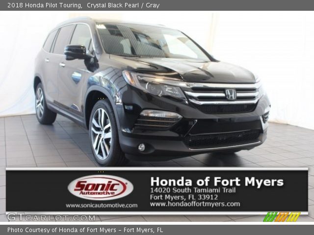 2018 Honda Pilot Touring in Crystal Black Pearl