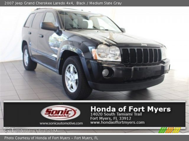 2007 Jeep Grand Cherokee Laredo 4x4 in Black