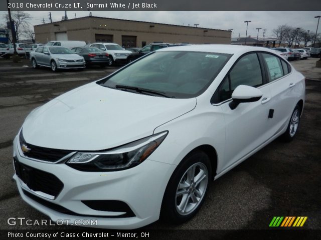 2018 Chevrolet Cruze LT in Summit White