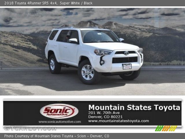 2018 Toyota 4Runner SR5 4x4 in Super White
