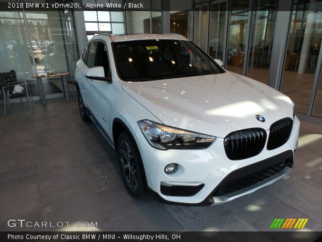2018 BMW X1 xDrive28i in Alpine White
