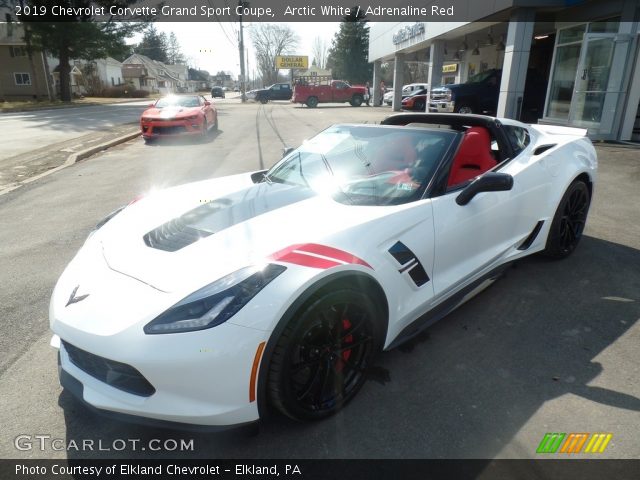 2019 Chevrolet Corvette Grand Sport Coupe in Arctic White