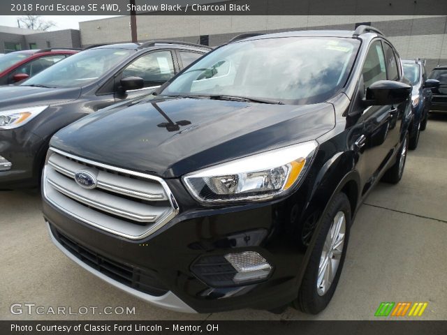 2018 Ford Escape SE 4WD in Shadow Black