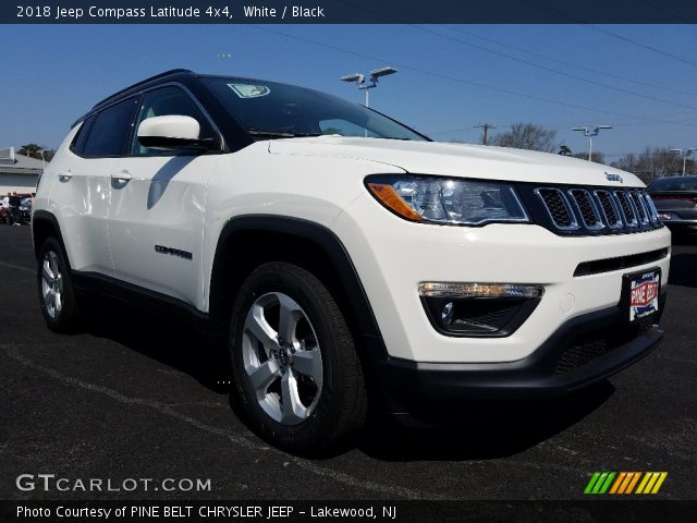 2018 Jeep Compass Latitude 4x4 in White