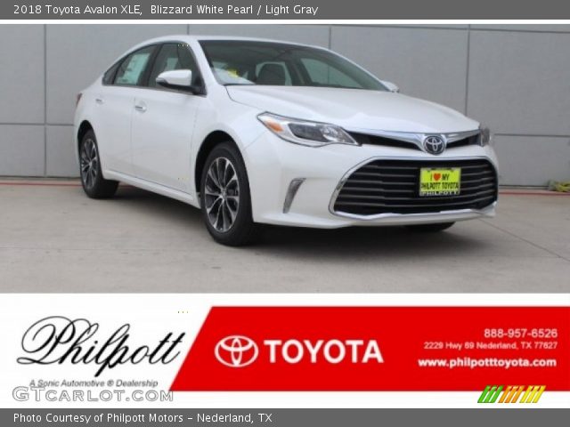 2018 Toyota Avalon XLE in Blizzard White Pearl