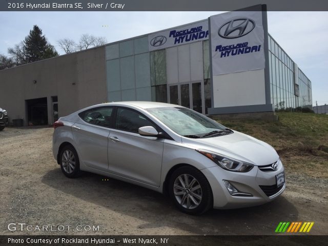 2016 Hyundai Elantra SE in Silver