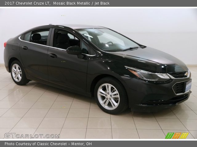 2017 Chevrolet Cruze LT in Mosaic Black Metallic