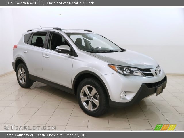 2015 Toyota RAV4 XLE in Classic Silver Metallic