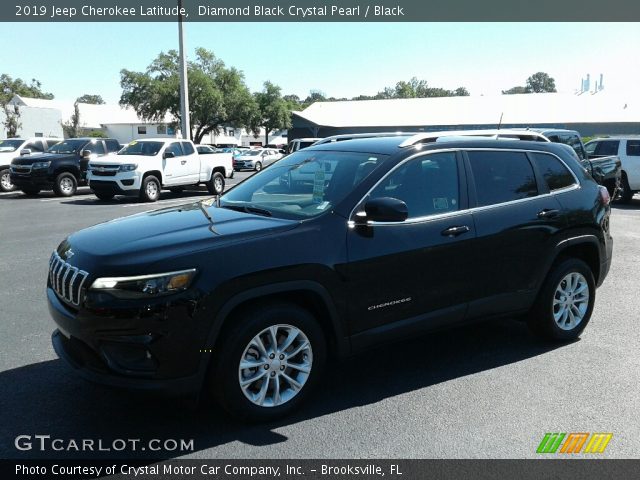 2019 Jeep Cherokee Latitude in Diamond Black Crystal Pearl