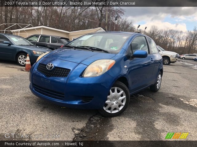 2007 Toyota Yaris 3 Door Liftback in Blazing Blue Metallic