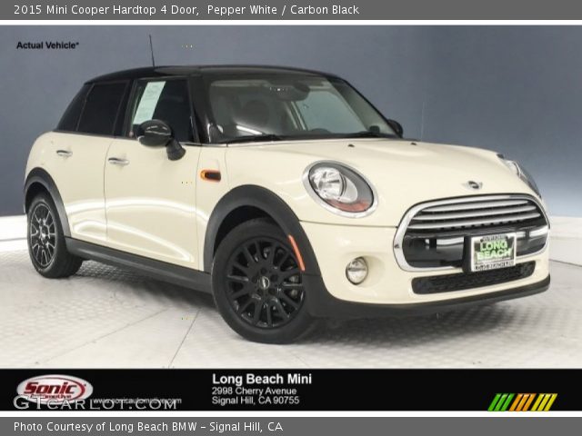 2015 Mini Cooper Hardtop 4 Door in Pepper White