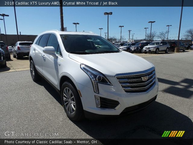 2018 Cadillac XT5 Luxury AWD in Crystal White Tricoat