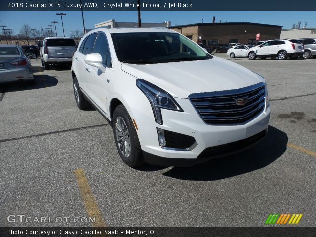 2018 Cadillac XT5 Luxury AWD in Crystal White Tricoat