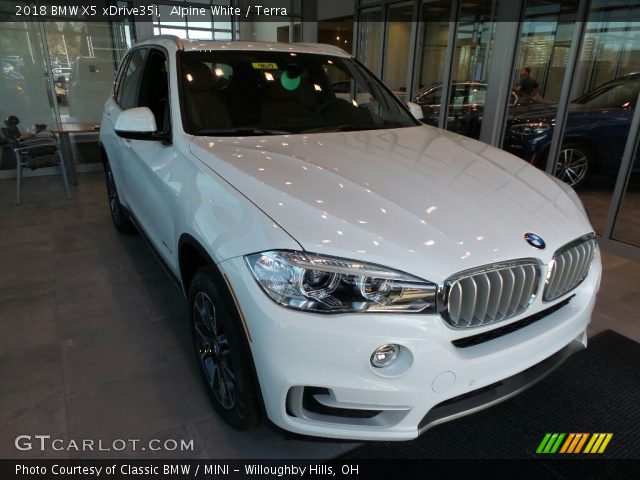 2018 BMW X5 xDrive35i in Alpine White