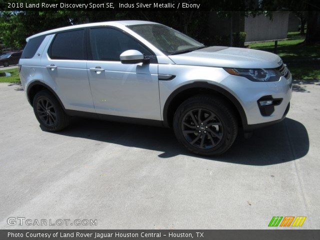 2018 Land Rover Discovery Sport SE in Indus Silver Metallic