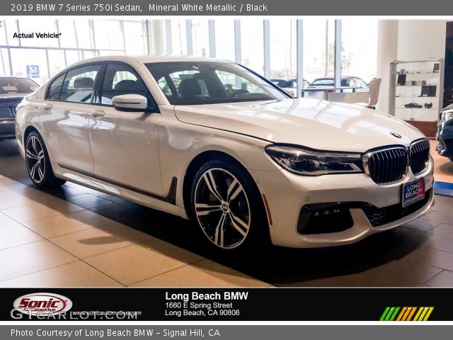 2019 BMW 7 Series 750i Sedan in Mineral White Metallic