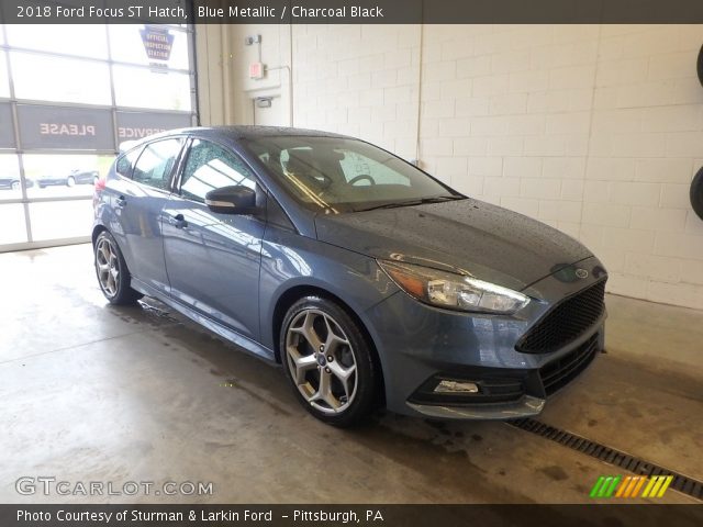 2018 Ford Focus ST Hatch in Blue Metallic