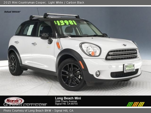 2015 Mini Countryman Cooper in Light White
