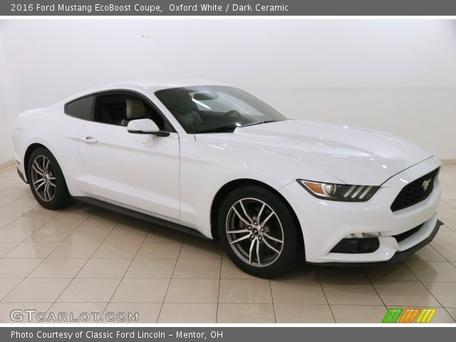 2016 Ford Mustang EcoBoost Coupe in Oxford White