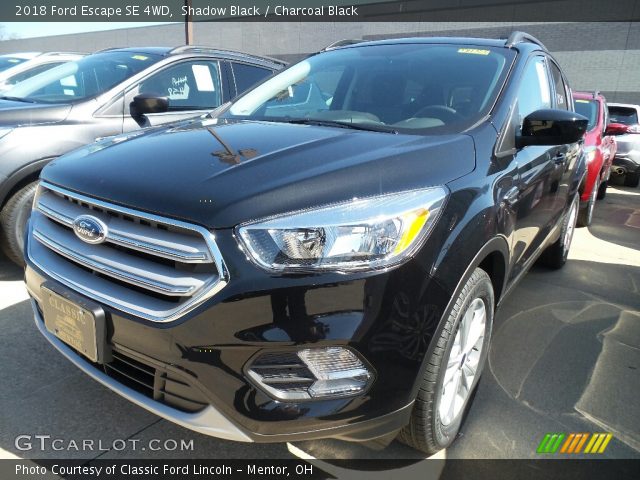 2018 Ford Escape SE 4WD in Shadow Black