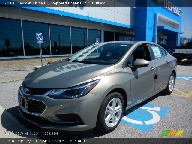 2018 Chevrolet Cruze LT in Pepperdust Metallic