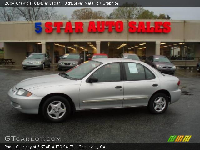 2004 Chevrolet Cavalier Sedan in Ultra Silver Metallic