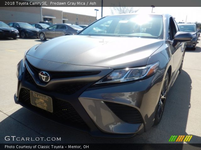 2018 Toyota Camry SE in Predawn Gray Mica