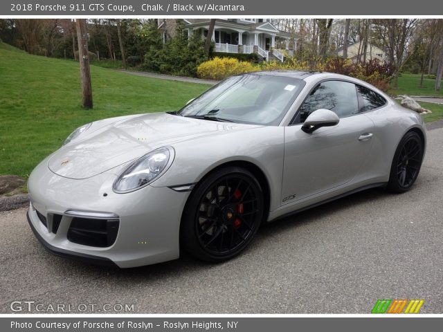 2018 Porsche 911 GTS Coupe in Chalk