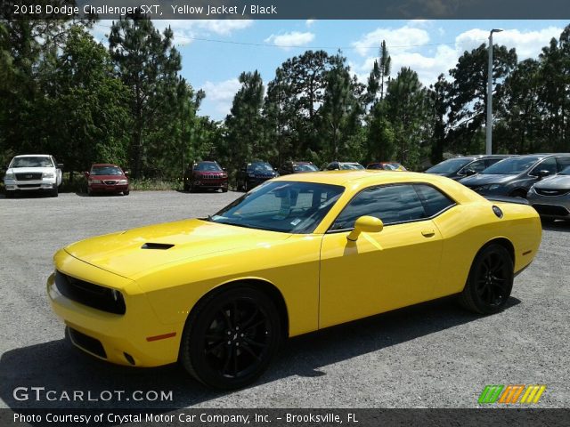 2018 Dodge Challenger SXT in Yellow Jacket