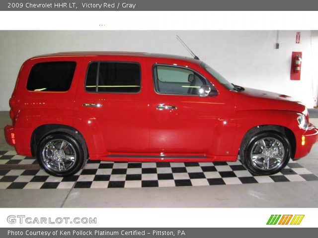 2009 Chevrolet HHR LT in Victory Red