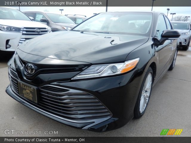 2018 Toyota Camry XLE in Midnight Black Metallic