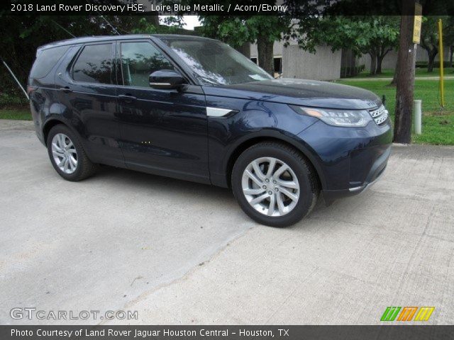 2018 Land Rover Discovery HSE in Loire Blue Metallic