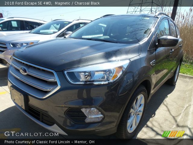 2018 Ford Escape SE 4WD in Magnetic