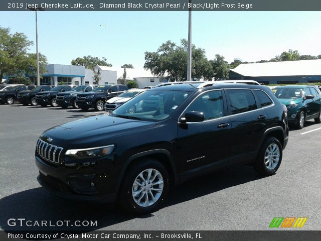 2019 Jeep Cherokee Latitude in Diamond Black Crystal Pearl