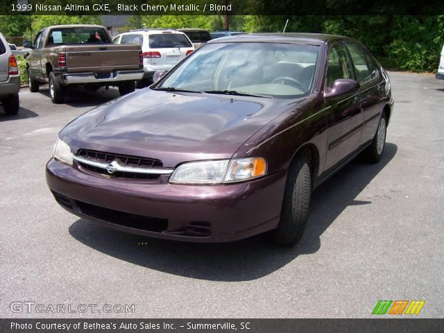 1999 Nissan Altima GXE in Black Cherry Metallic