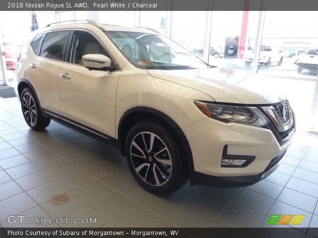 2018 Nissan Rogue SL AWD in Pearl White