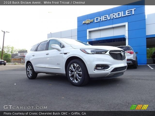 2018 Buick Enclave Avenir in White Frost Tricoat