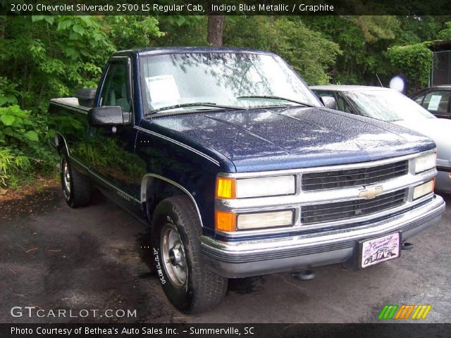 2000 Chevrolet Silverado 2500 LS Regular Cab in Indigo Blue Metallic